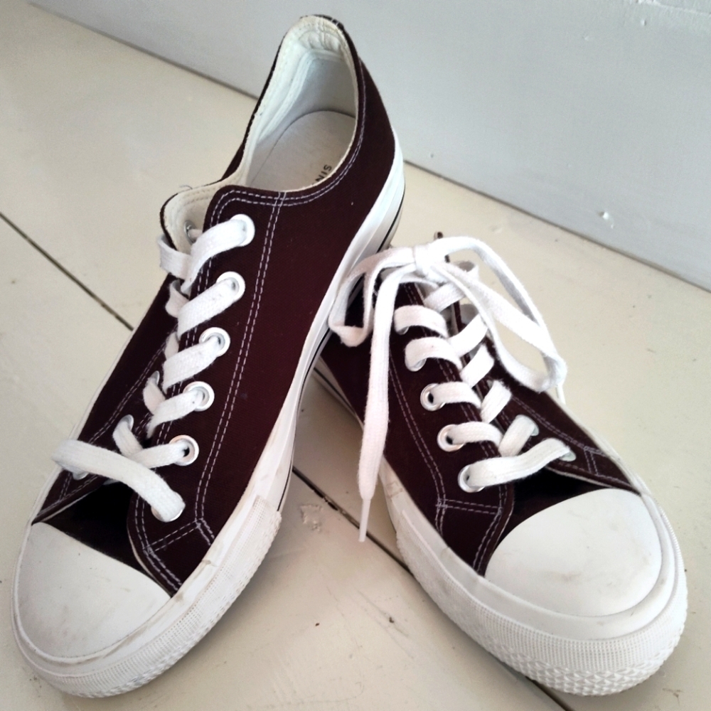 Sincerely Jules Vina Shoes | Low Top Sneaker | Lace Up | Chocolate Brown | 9.5